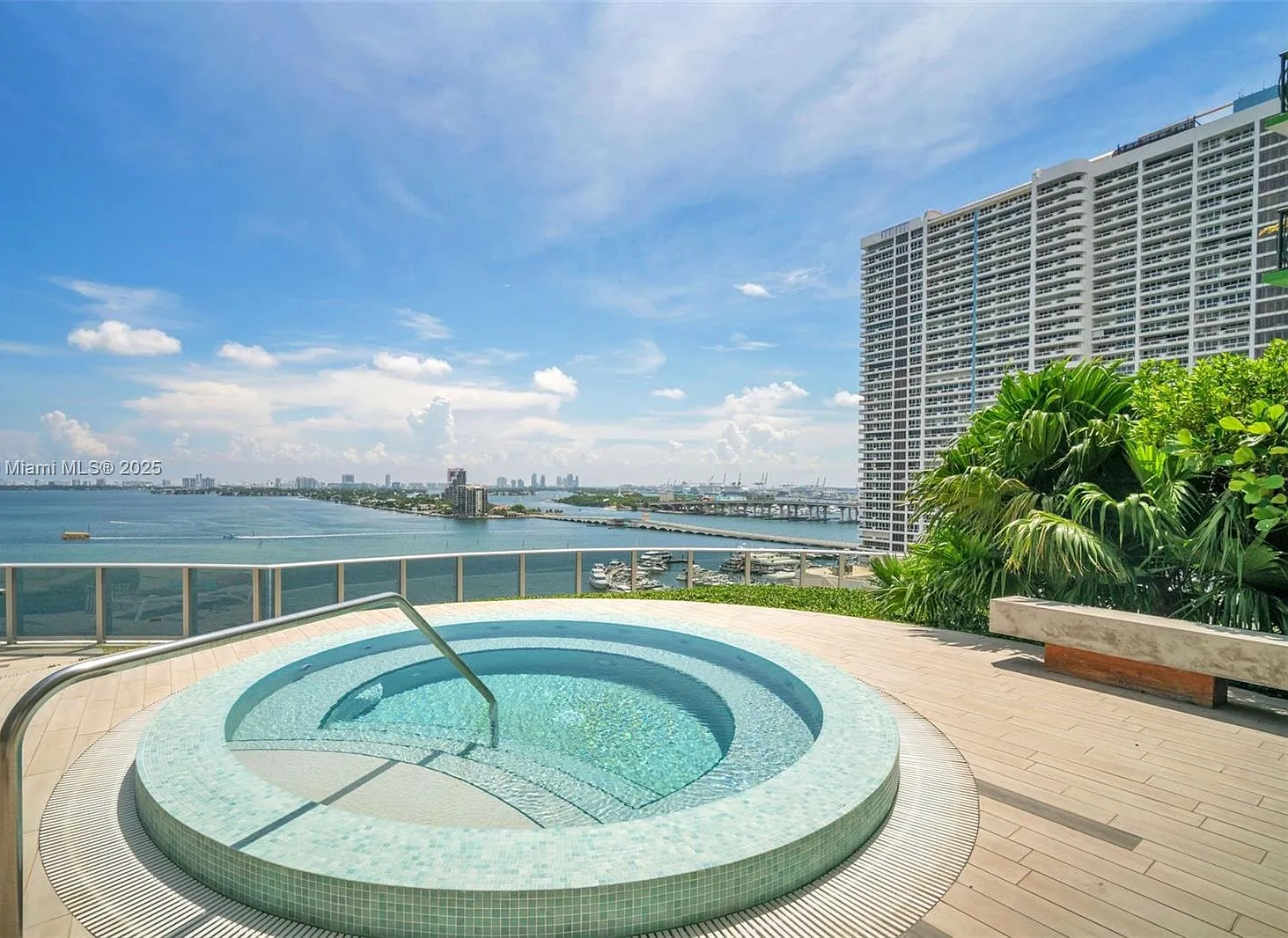 2 bed, 1161 sqft, $6,000 — Photo 2