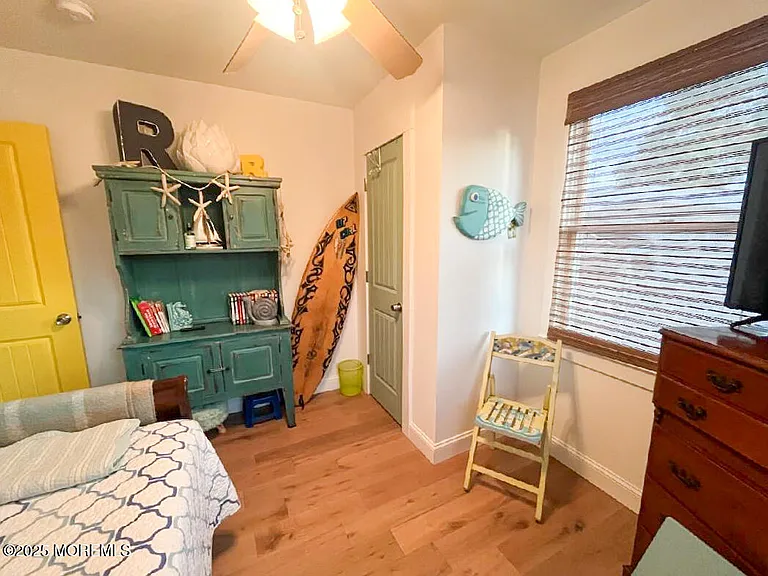 115 Charles Blvd — Photo 13