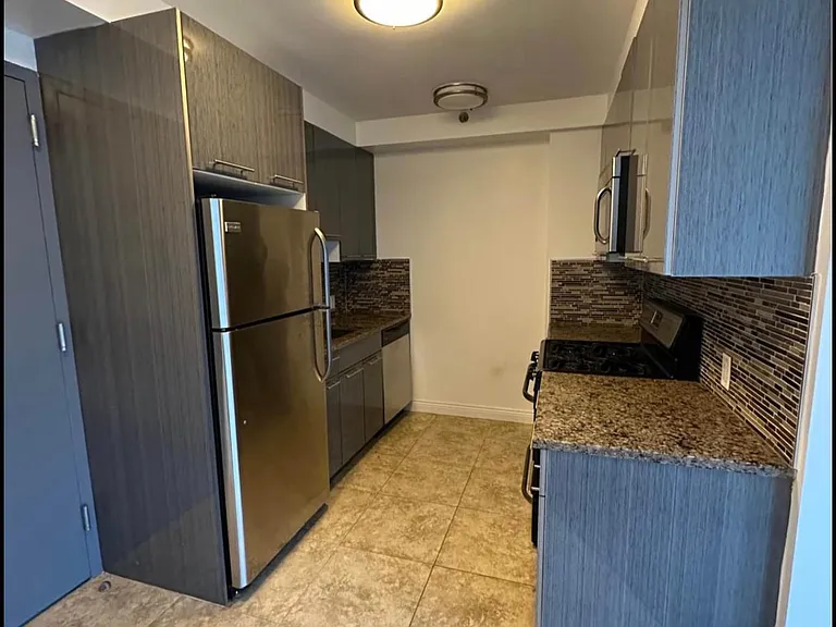 3440 Guider Ave #4 — Photo 20
