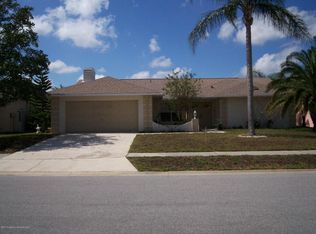 18605 White Pine Cir, Hudson, FL 34667