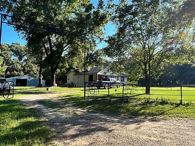 1st image of 2719 County Road 4429