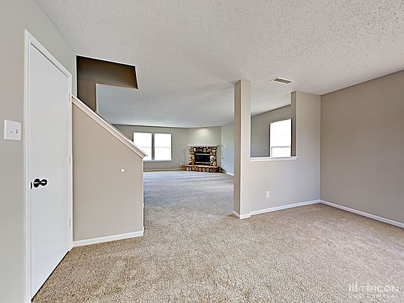 4th image of 9105 Amberleigh Dr