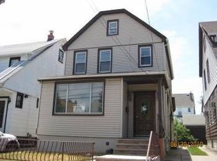 4634 189th St, Flushing, NY 11358