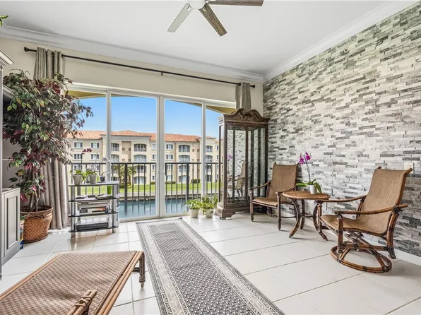 19 Harbour Isle Dr W Unit 305, Fort Pierce, FL 34949