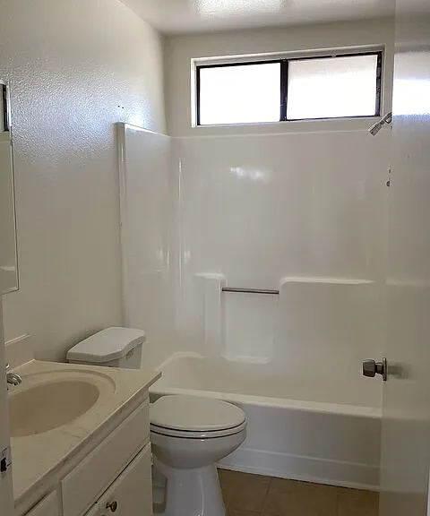 43942 18th St E #3 — Photo 9