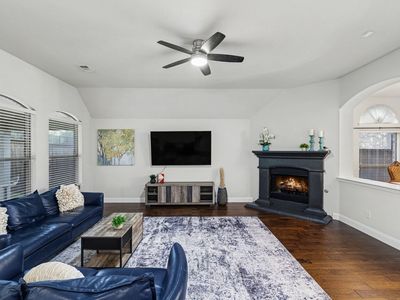 1003 Brighton St, Roanoke, TX, 76262