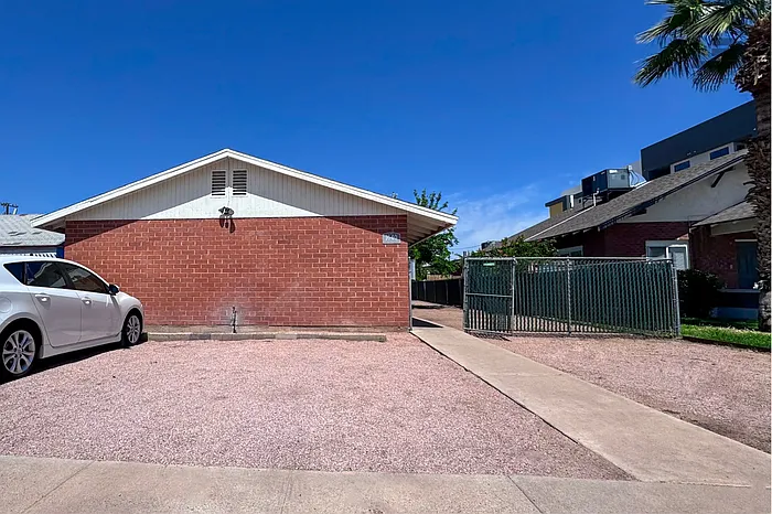 1 bed, 1.0 bath, 500 sqft, $599 — Photo 4