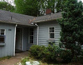 1st image of 5616 NE 40th St