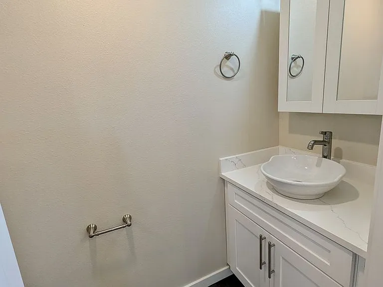 3736 Lee Ct — Photo 7