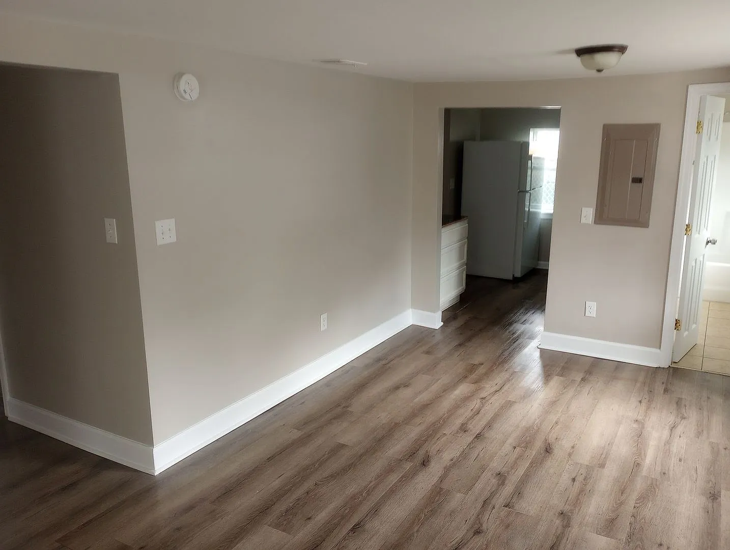 818 East Bolton Street — Photo 2