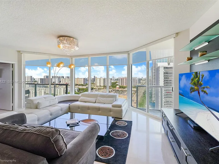 16699 Collins Ave #2407 — Photo 5