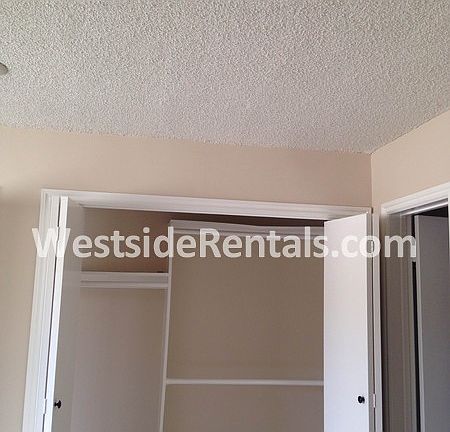 5th image of 1800 Camden Ave APT 309