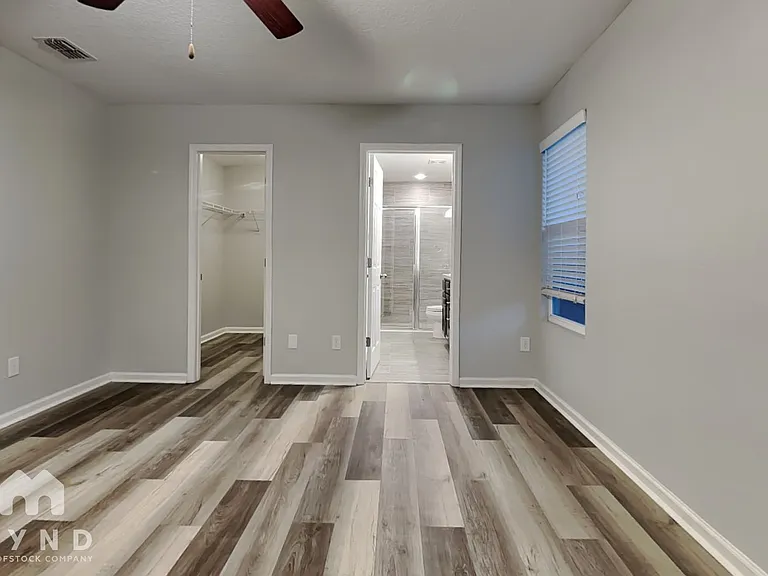 7352 Townsend Village Ln — Photo 9