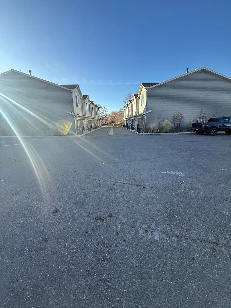 229 North Main Street — Photo 2