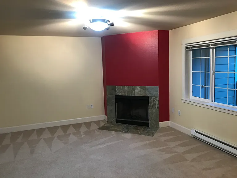 755 5th Ave NW — Photo 3
