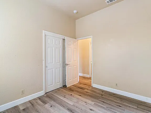 8862 Laguna Star Dr — Photo 14