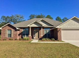 6186 Winchester Cir, Milton, FL 32570
