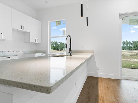 5th image of 1805-1805 Xelda Ave