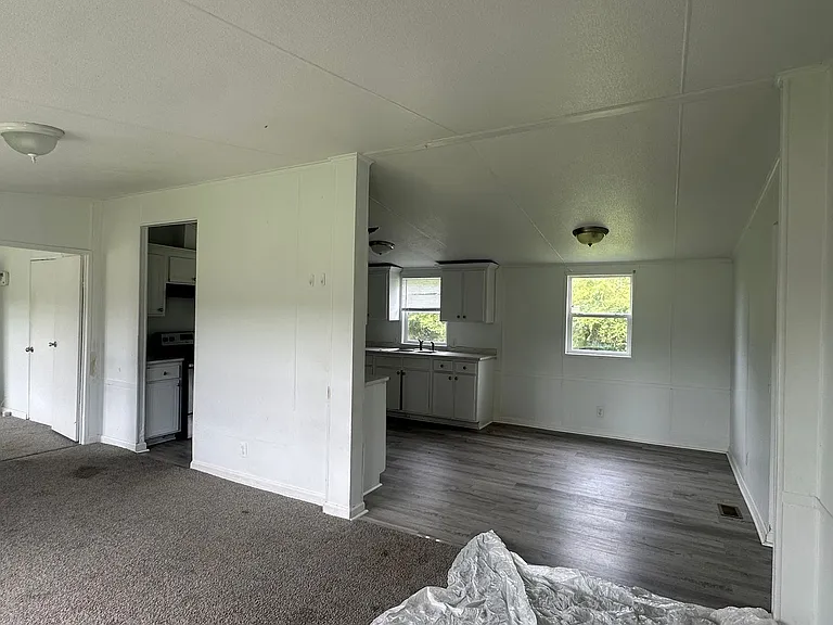 6245 Speights Chapel Rd — Photo 4