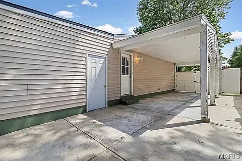 1135 Kostka Ln — Photo 13