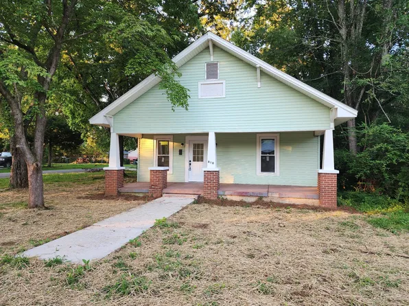 810 Lynwood St, Winchester, TN 37398