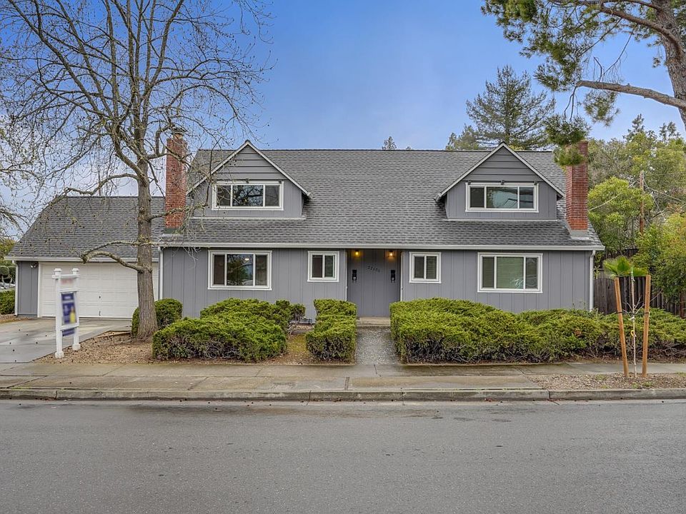 1st image of 22606 Voss Ave