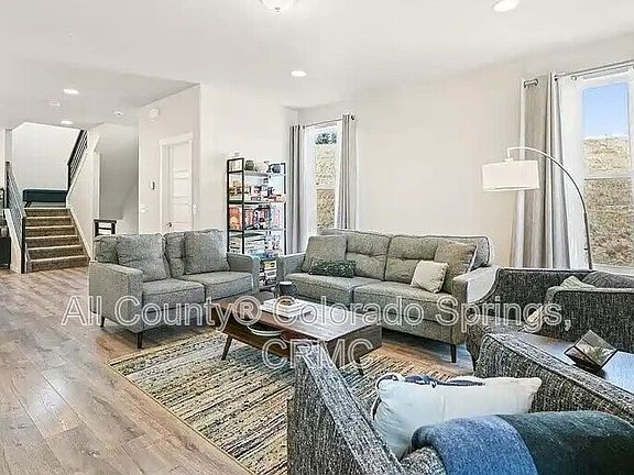 5th image of 4350 Parkwood Trl