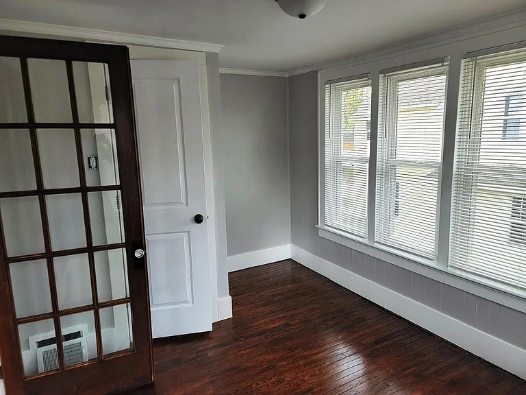 721 Union Ave SE — Photo 6