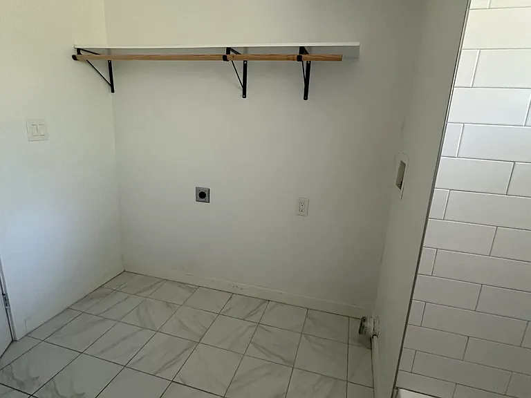 3508 Foxcroft St — Photo 14