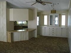5th image of 313 Magnolia Dr