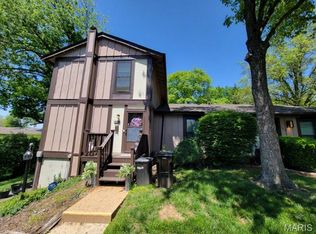 11151 Towering Pines Dr, Saint Louis, MO 63136