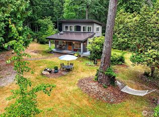 9615 Otso Point Rd, Anderson Island, WA 98303