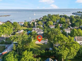58 Cook Rd, Stamford, CT 06902