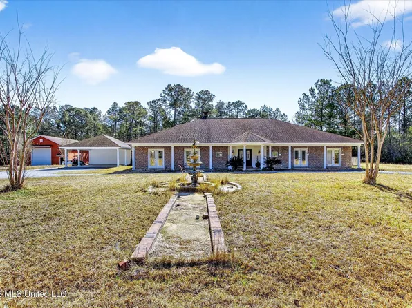20419 Robinson Rd, Gulfport, MS 39503