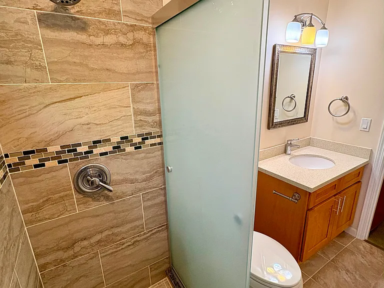 Ocean View Dr — Photo 4
