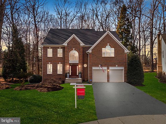 2nd image of 2410 Honeystone Way