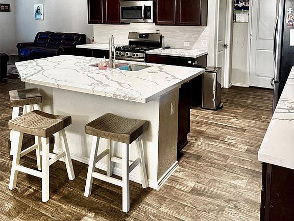 3rd image of 15418 Rancho Plata Dr