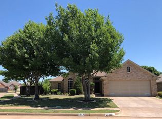5313 Ridgecrest Dr, Wichita Falls, TX 76310
