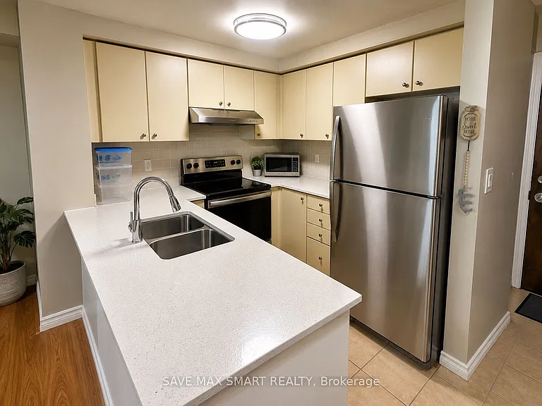 9 George St N #2314 — Photo 7