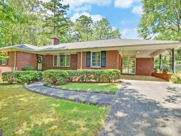 38 Furman St, Toccoa, GA 30577