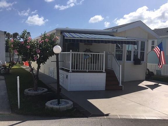 3rd image of 990 Nettles Blvd