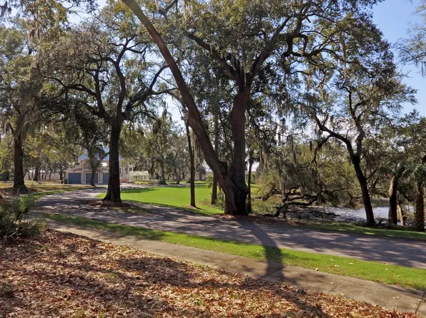 44 W Hvn, Beaufort, SC 29906