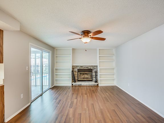 3rd image of 1315 Borden Ct