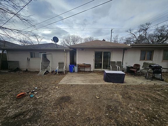 4th image of 2907 Ridge Ave