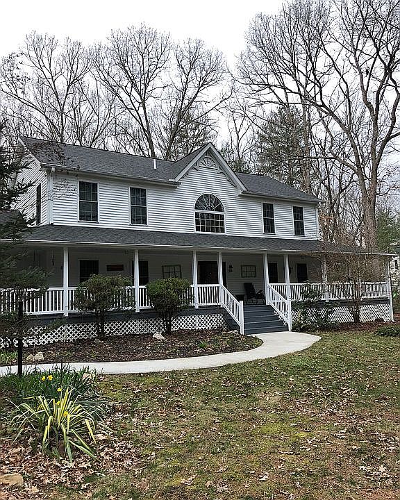 1st image of 58 S Fair Oaks Dr
