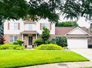 5147 Abigail Dr, Lyndhurst, OH