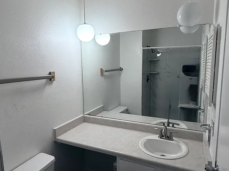 4974 Ursula St — Photo 12