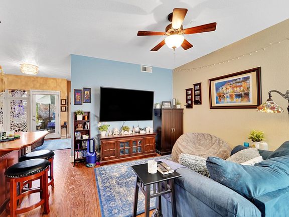 3rd image of 605 Pacific Ave APT 201