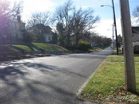 2nd image of 617 N 3rd St