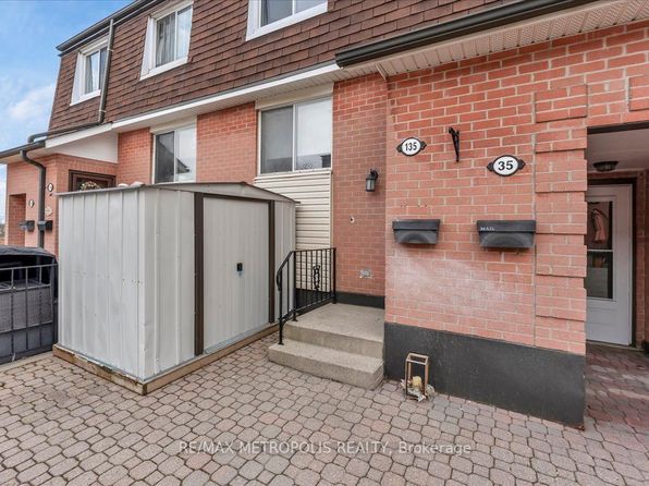 2170 Bromsgrove Rd #135, Mississauga, ON L5J 4J2